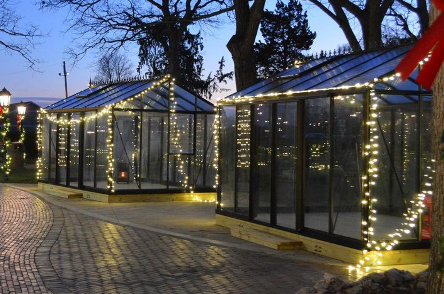10'x15' Royal Victorian Glass Greenhouse (VI34)