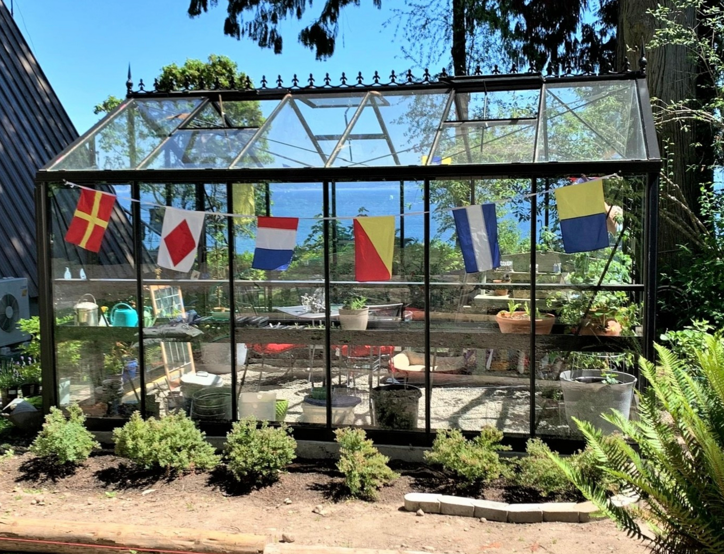 10'x15' Royal Victorian Glass Greenhouse (VI34)