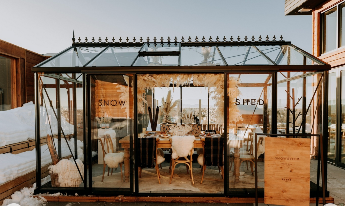 10'x15' Royal Victorian Glass Greenhouse (VI34)
