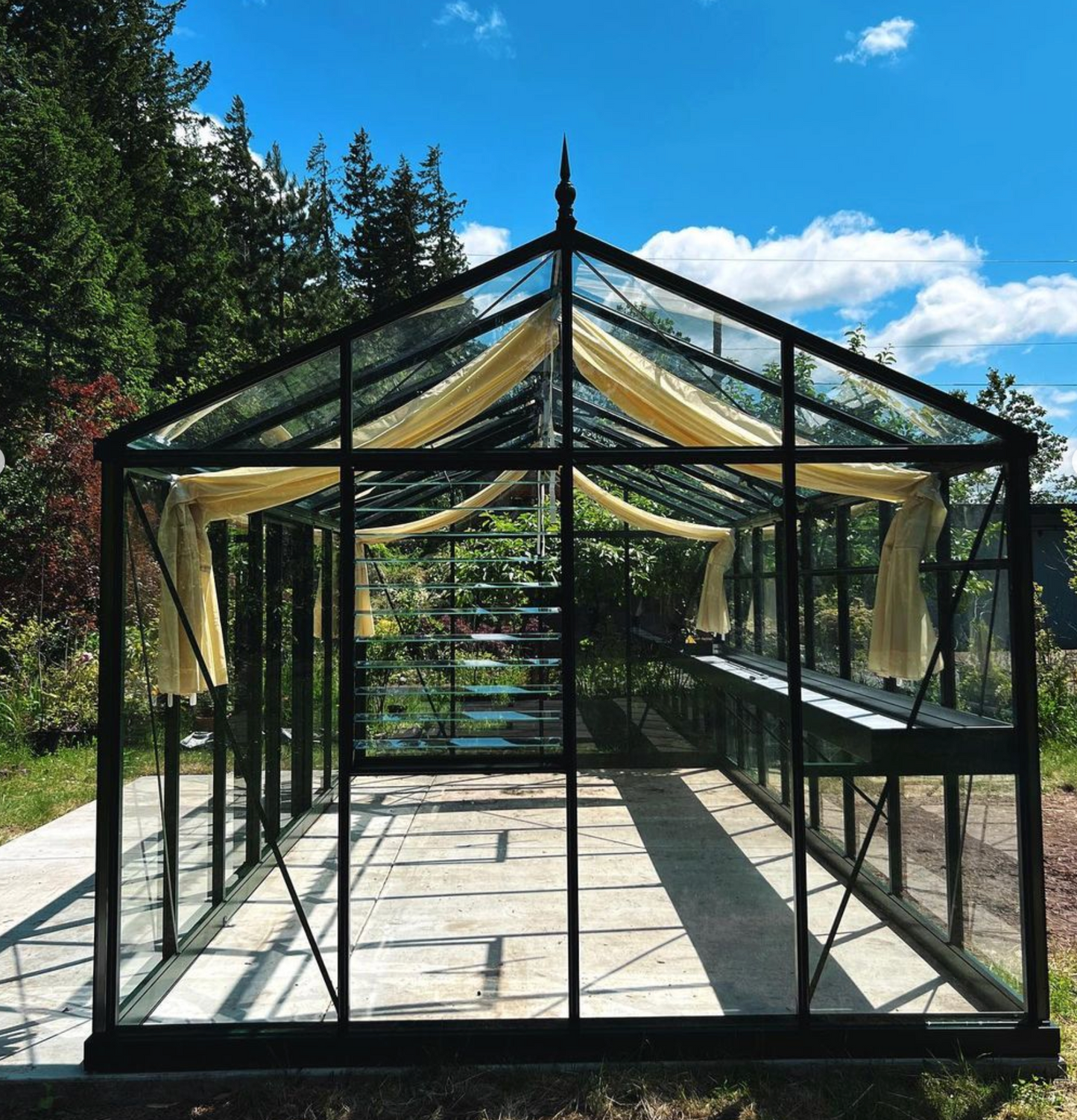 10'x20' Royal Victorian Glass Greenhouse (VI36)