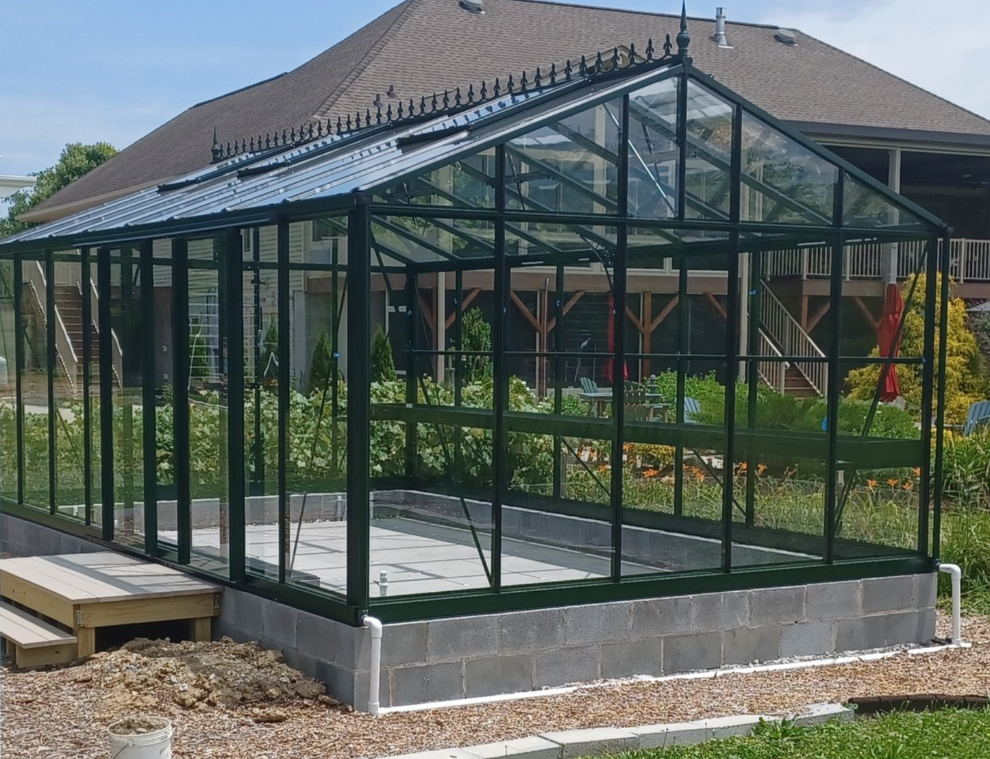 12'x20' Royal Victorian Glass Greenhouse (VI46)