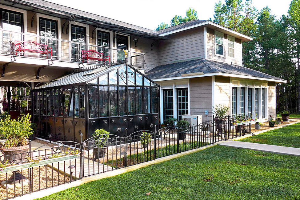 Retro Royal Victorian Greenhouse