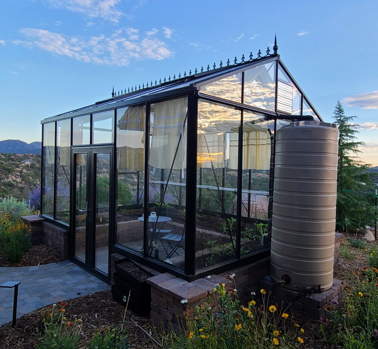 10'x15' Royal Victorian Glass Greenhouse (VI34)