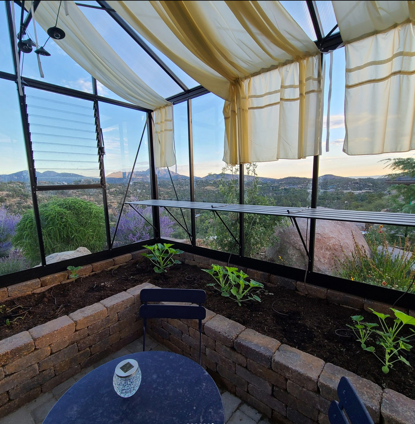 10'x15' Royal Victorian Glass Greenhouse (VI34)