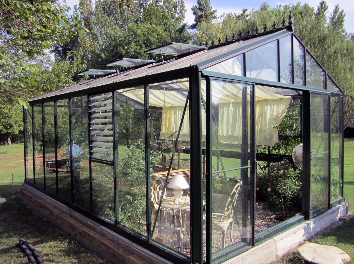 12'x20' Royal Victorian Glass Greenhouse (VI46)