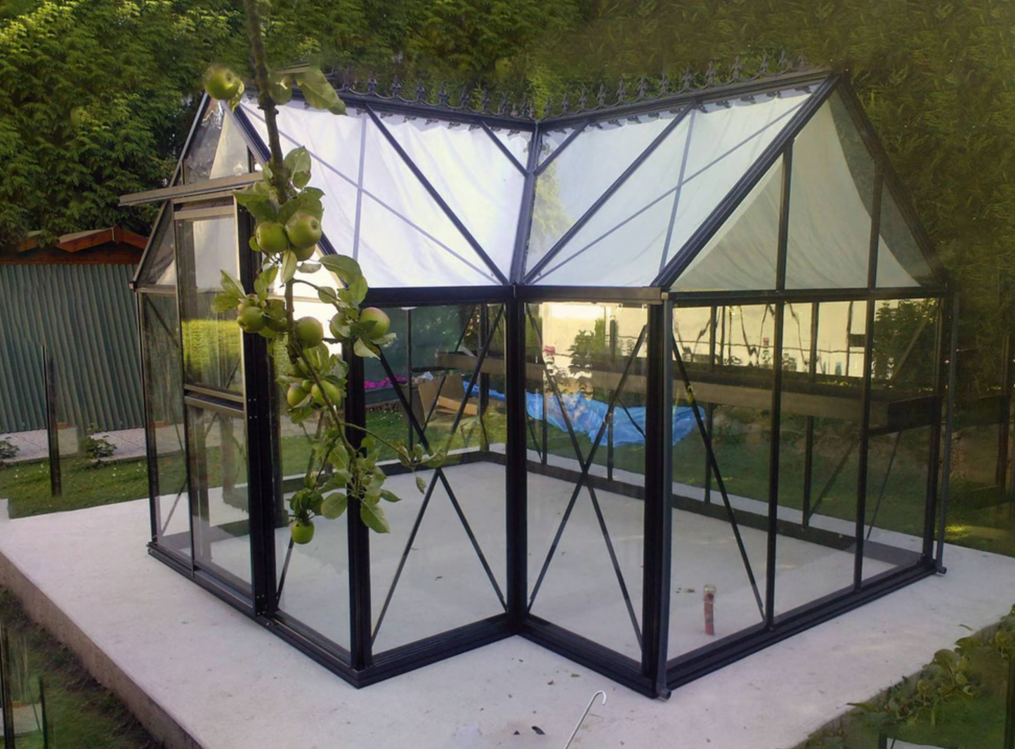 10'x13' Junior Orangerie Glass Greenhouse