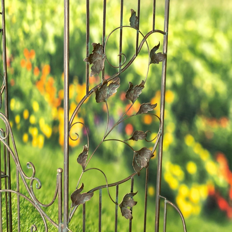 Stephania Iron Garden Arch Gate