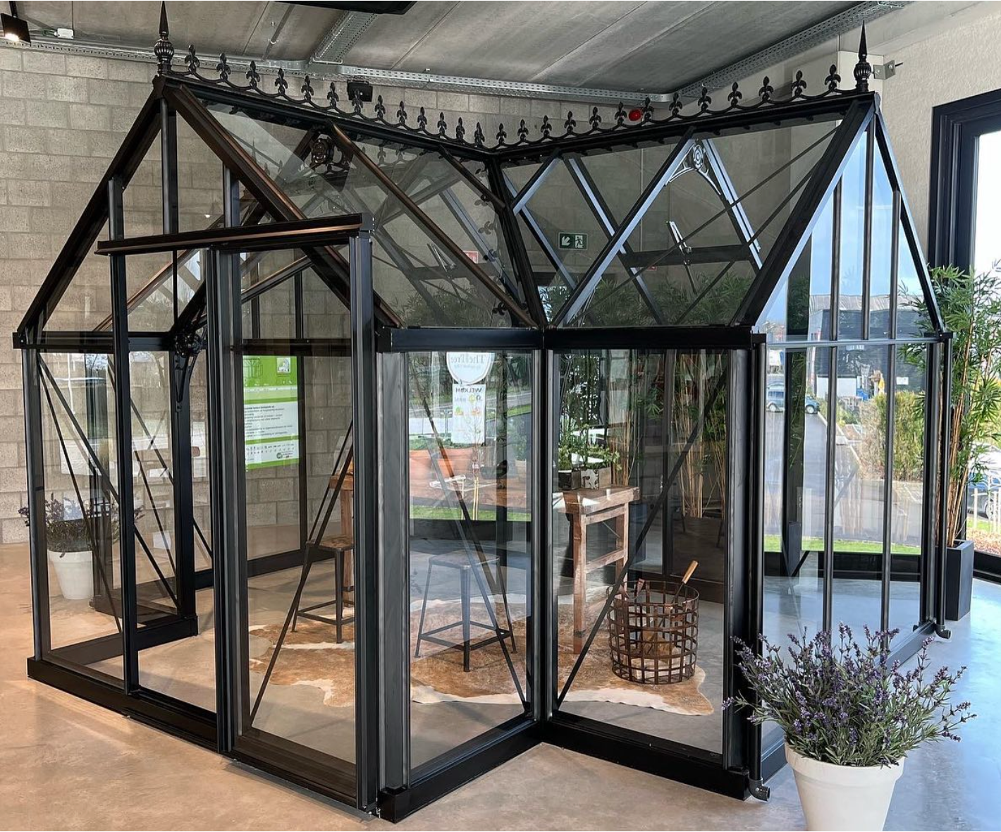 10'x13' Junior Orangerie Glass Greenhouse