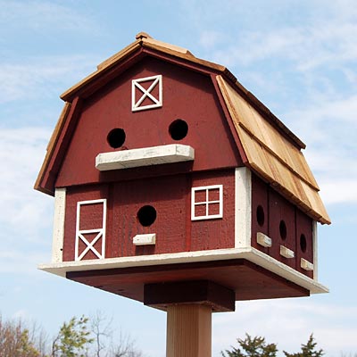 County Barn Birdhouse Apartment