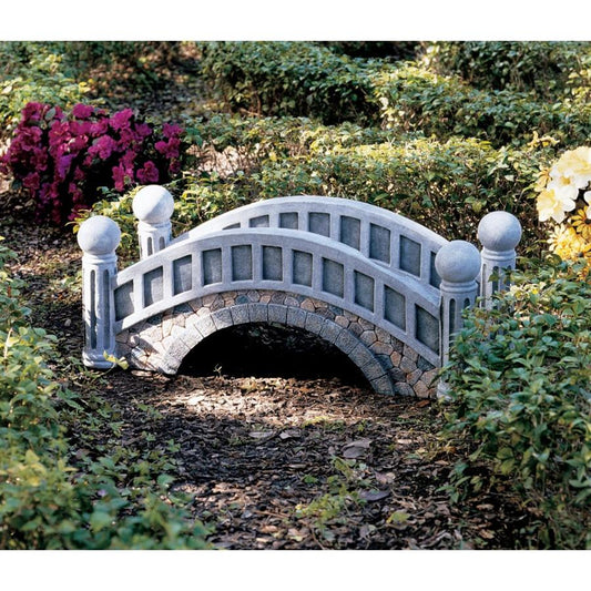 Ornamental British Countryside Garden Bridge