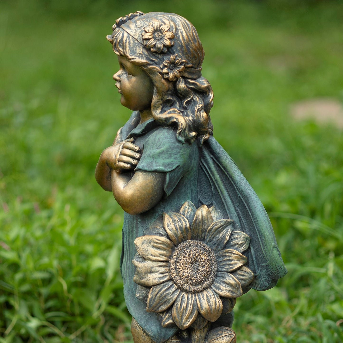 Tush - Crossing Arms Fairy Garden Statue